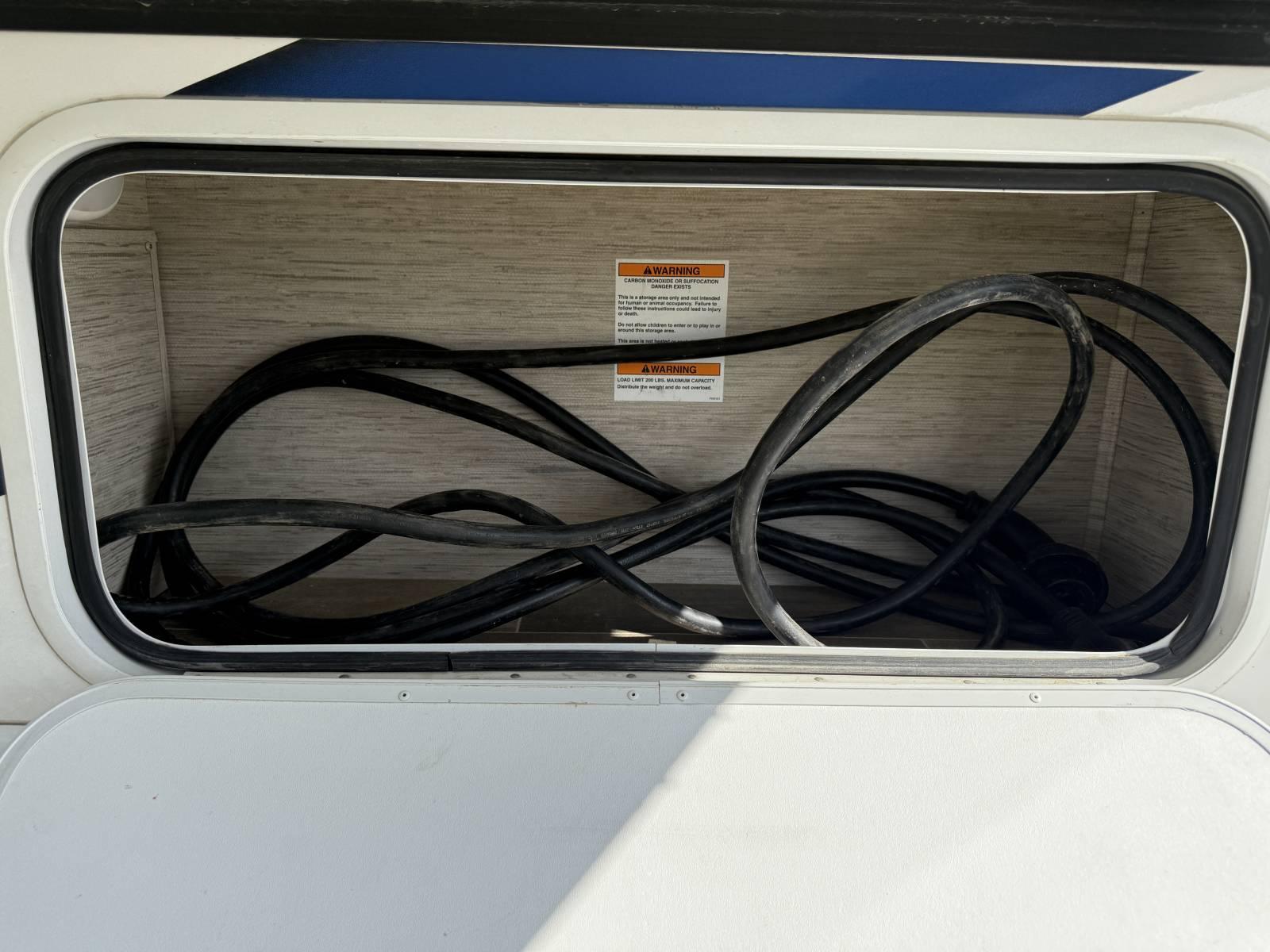 2021 Thor Motor Coach 2021 Thor Motor Coach Chateau - thumbnail 7