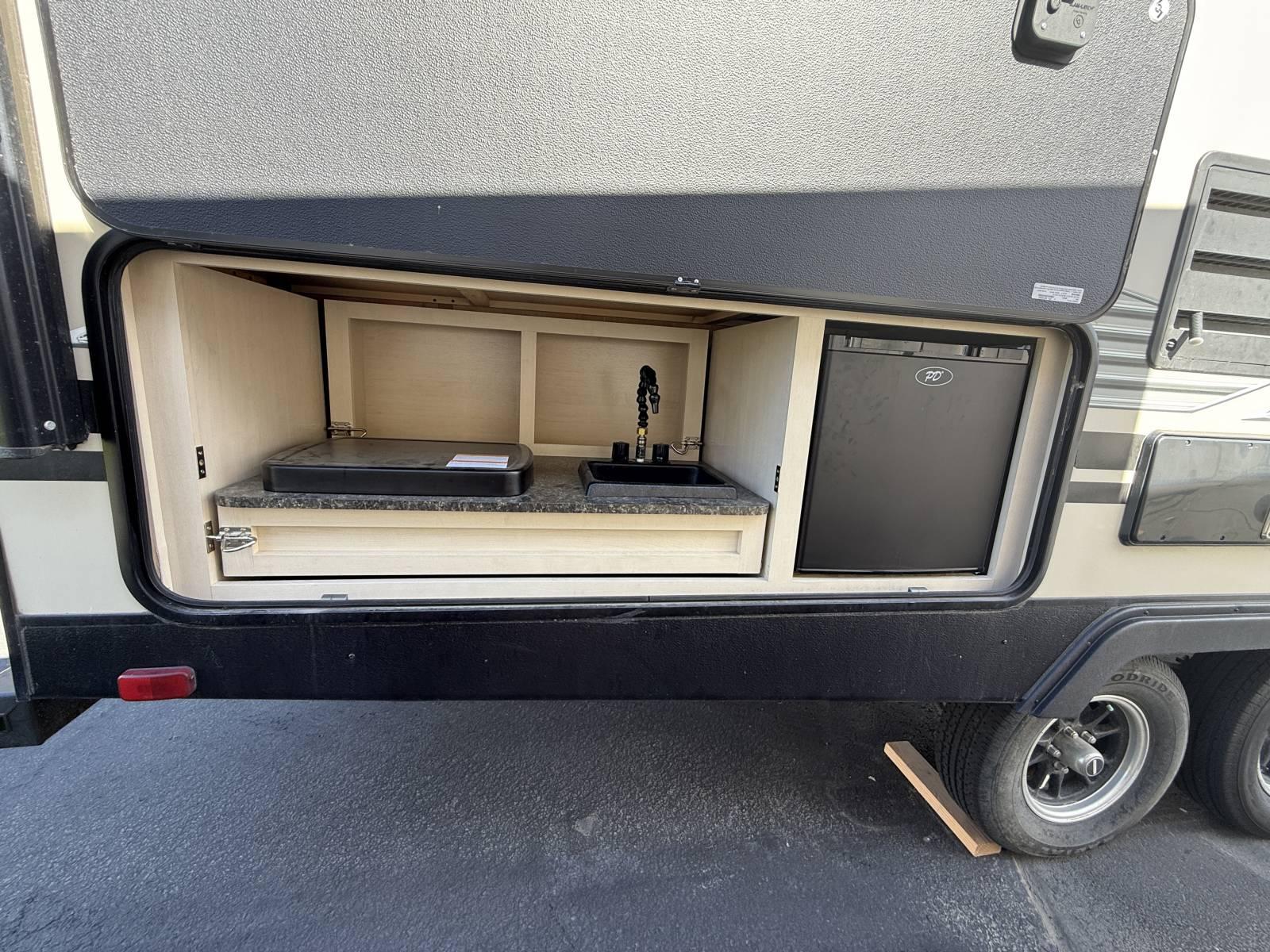 2019 Winnebago 2019 Winnebago Micro Minnie - thumbnail 5