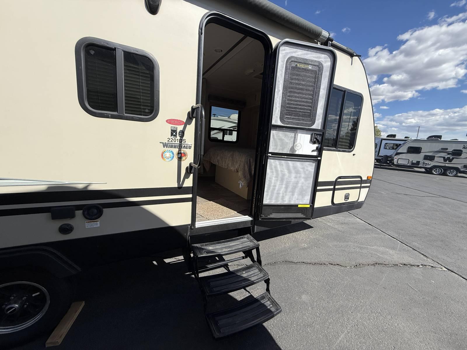 2019 Winnebago 2019 Winnebago Micro Minnie - thumbnail 9