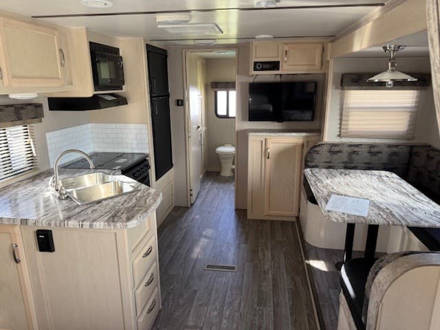2019 Winnebago 2019 Winnebago Micro Minnie - thumbnail 12