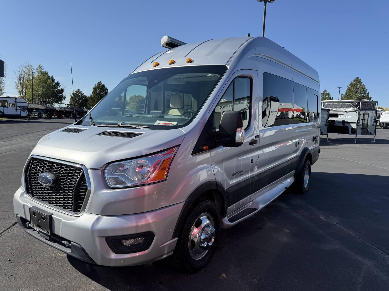 2022 Coachmen 2022 Coachmen Beyond - thumbnail 3