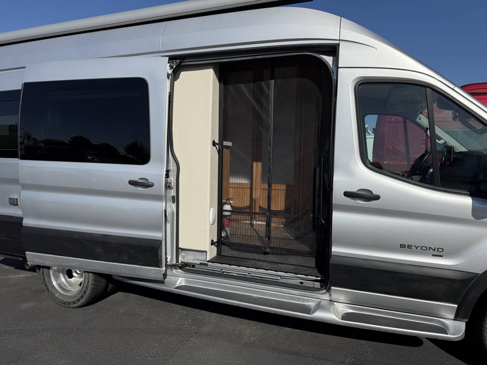 2022 Coachmen 2022 Coachmen Beyond - thumbnail 8