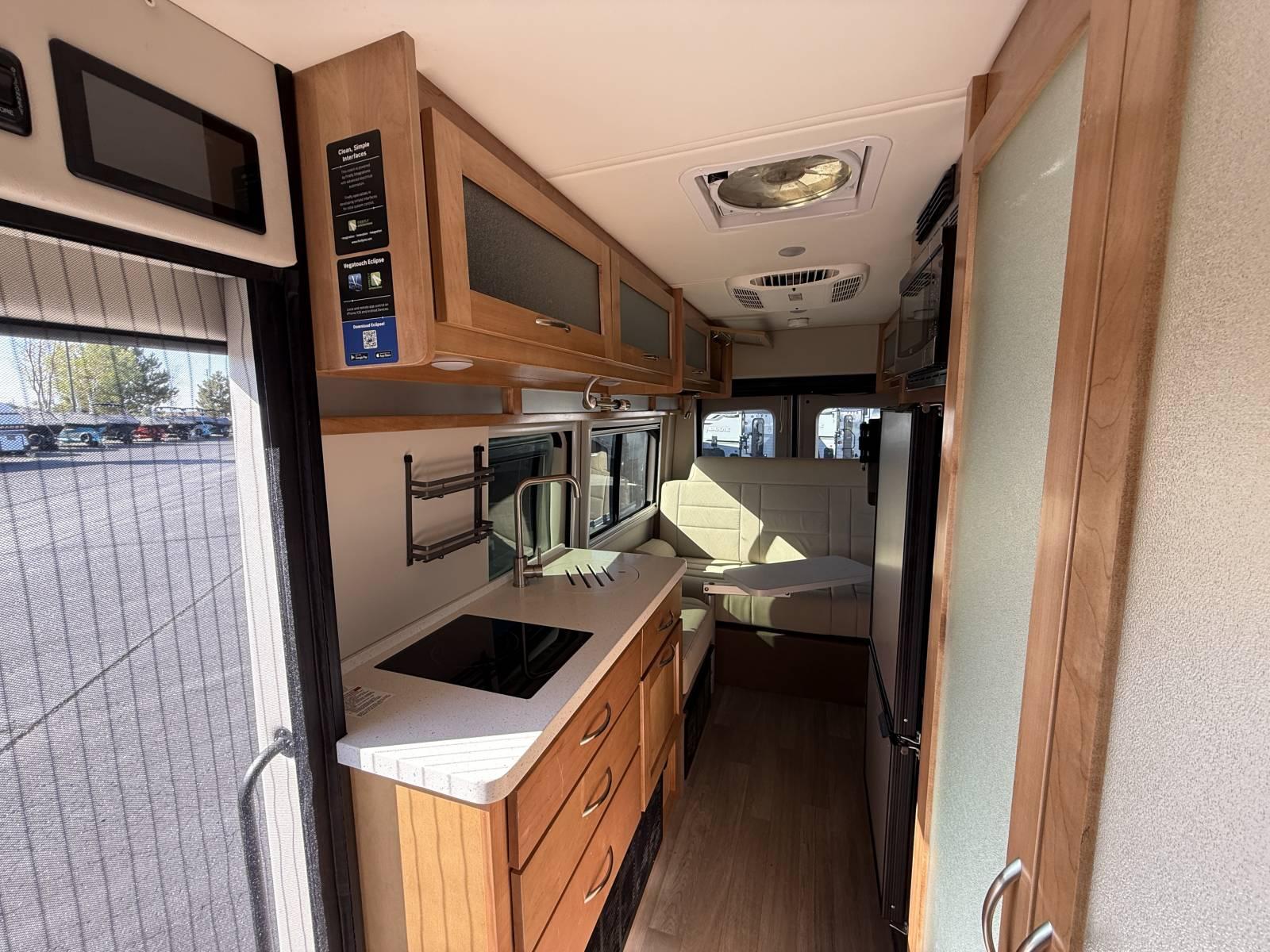 2022 Coachmen 2022 Coachmen Beyond - thumbnail 16