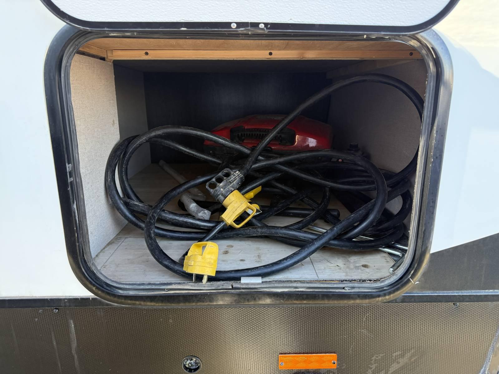 2019 Forest River RV 2019 Forest River RV XLR Nitro - thumbnail 6