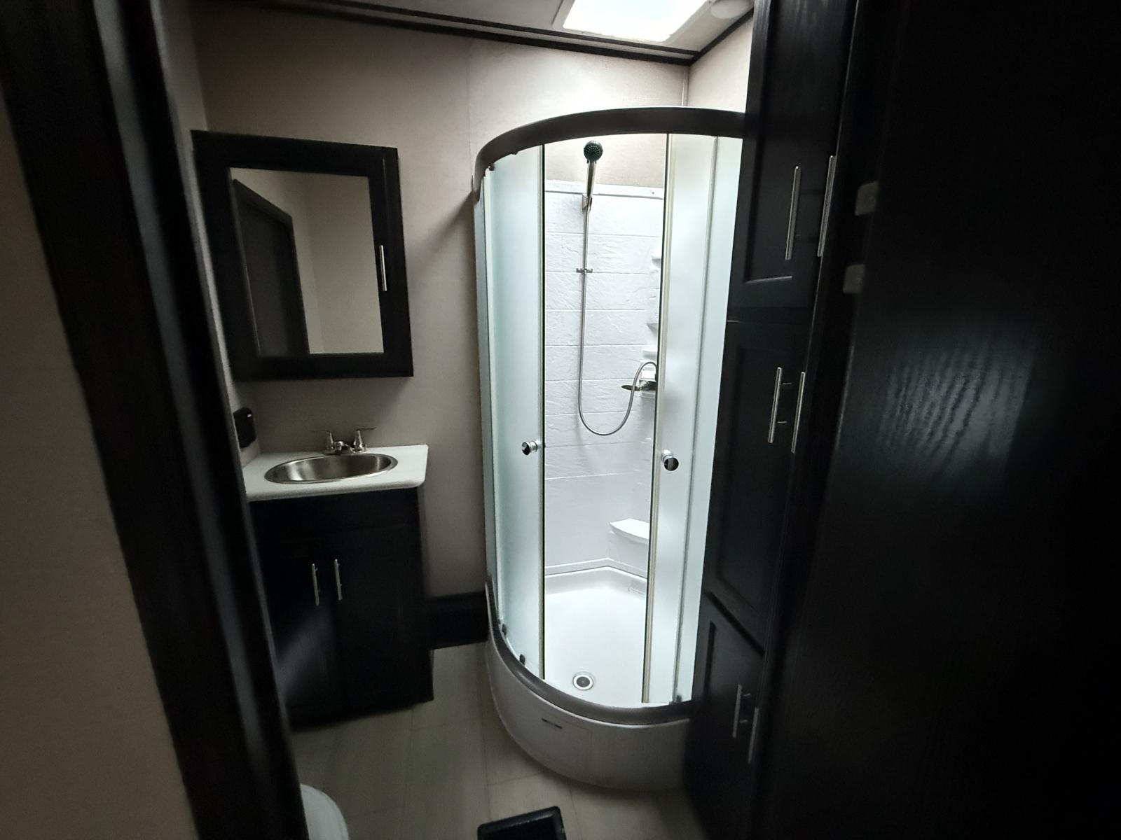 2019 Forest River RV 2019 Forest River RV XLR Nitro - thumbnail 15