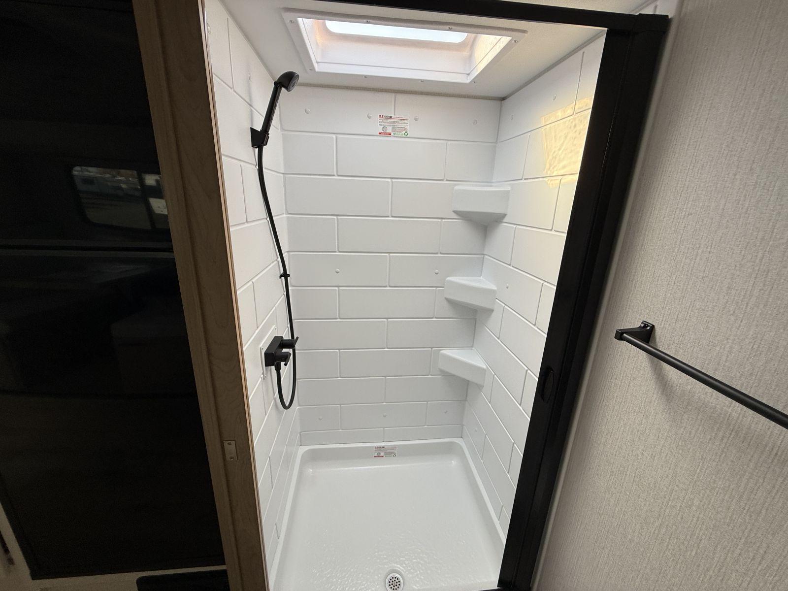 2026 Winnebago 2026 Winnebago Micro Minnie - thumbnail 16