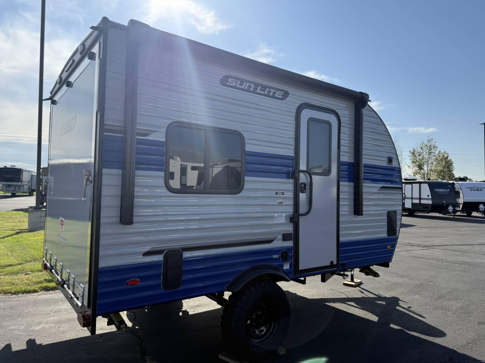 2026 Sunset Park RV 2026 Sunset Park RV Sun Lite Toy Hauler - thumbnail 3