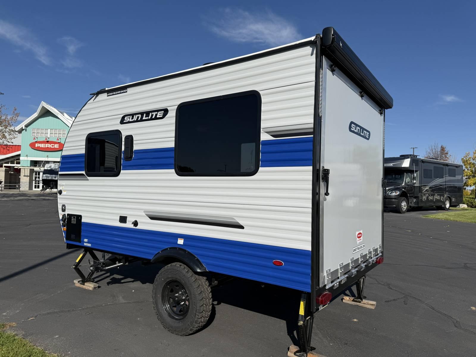 2026 Sunset Park RV 2026 Sunset Park RV Sun Lite Toy Hauler - thumbnail 4