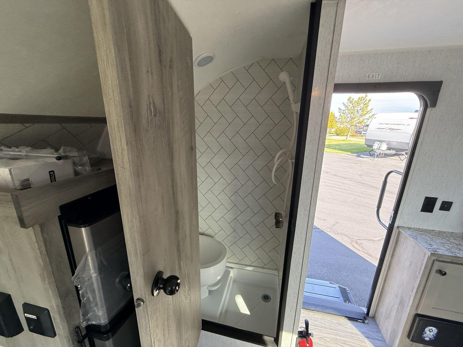 2026 Sunset Park RV 2026 Sunset Park RV Sun Lite Toy Hauler - thumbnail 14