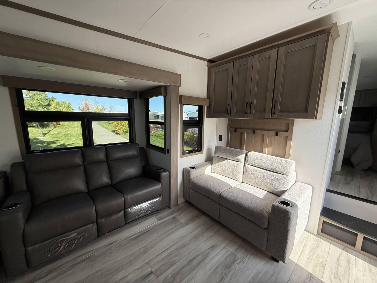 2026 KZ RV 2026 KZ RV Durango Half Ton - thumbnail 17