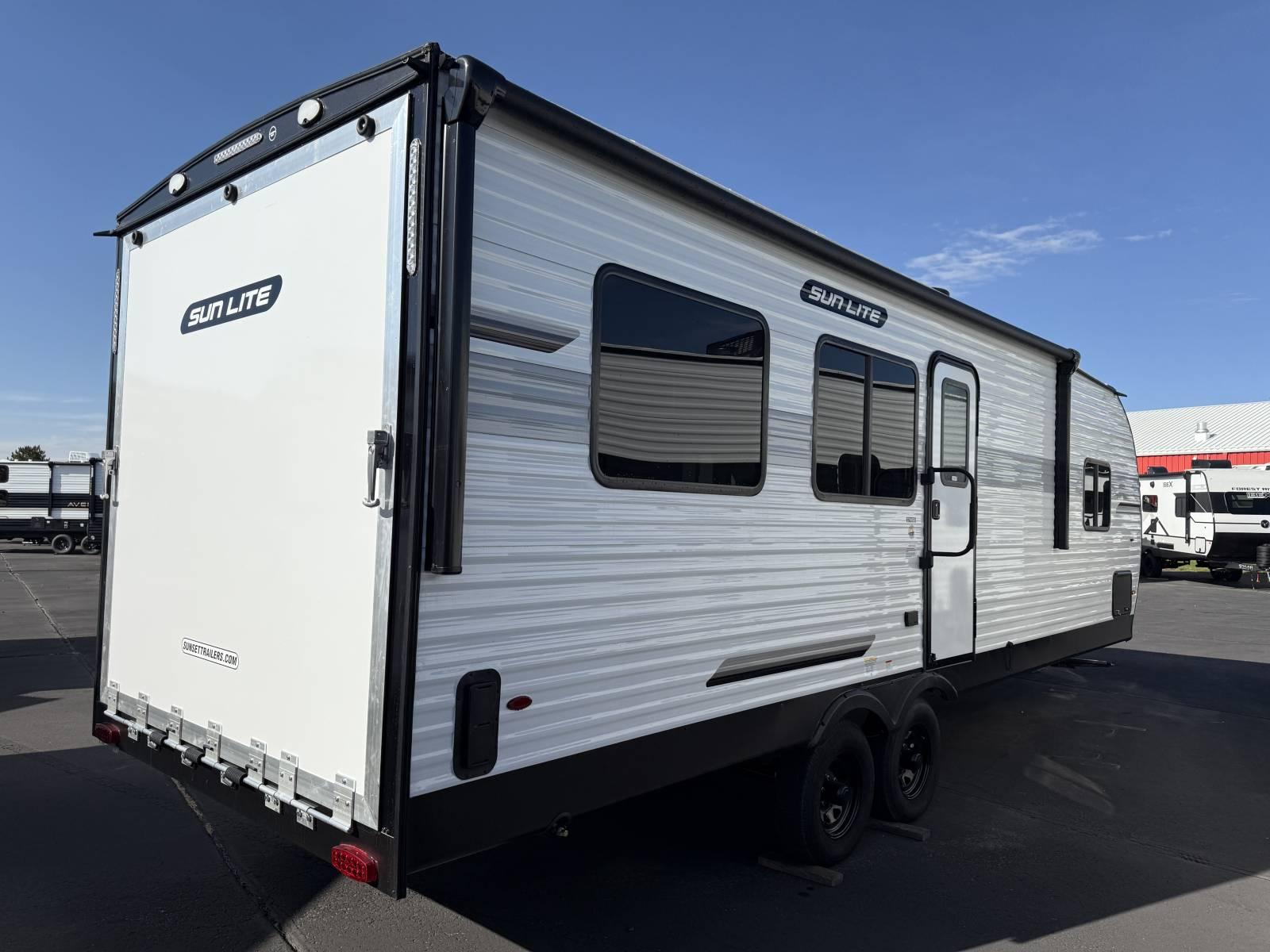 2026 Sunset Park RV 2026 Sunset Park RV Sun Lite Toy Hauler - thumbnail 5