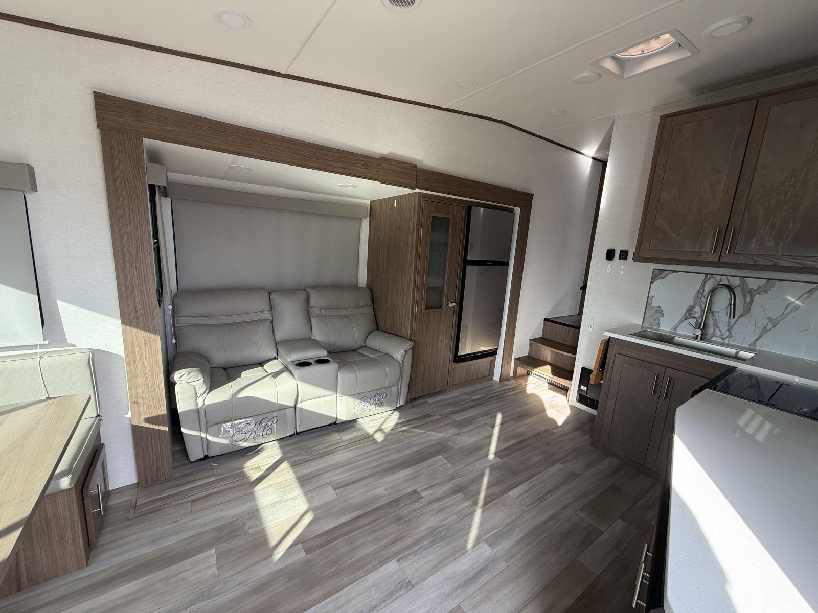 2024 Alliance RV 2024 Alliance RV Avenue - thumbnail 13