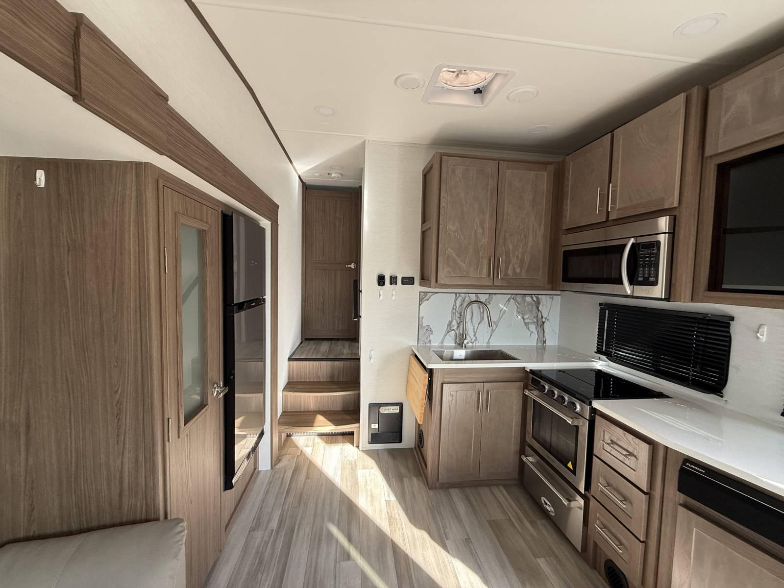 2024 Alliance RV 2024 Alliance RV Avenue - thumbnail 16