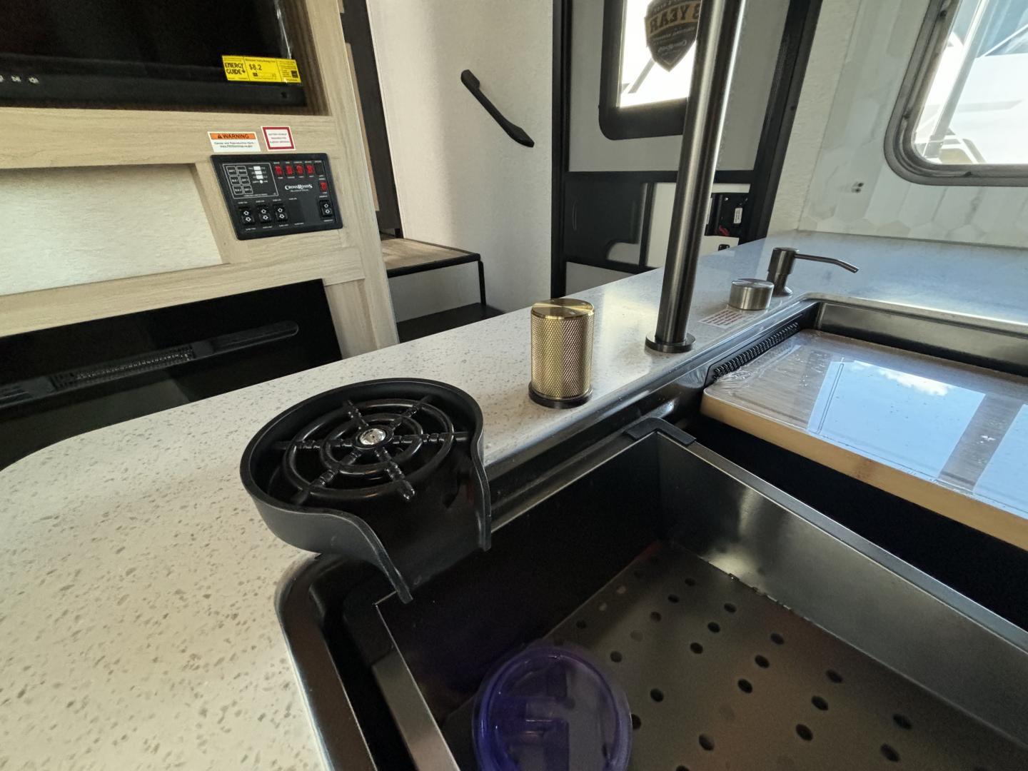 2025 Keystone RV 2025 Keystone RV Cruiser - thumbnail 16