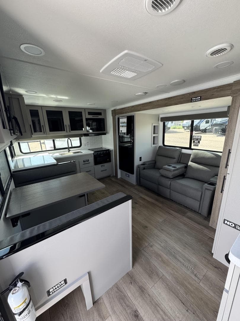 2026 Alliance RV 2026 Alliance RV Delta - thumbnail 6