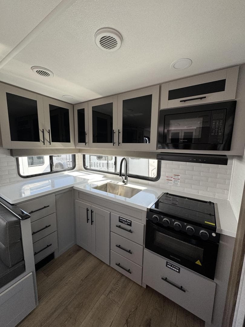 2026 Alliance RV 2026 Alliance RV Delta - thumbnail 9