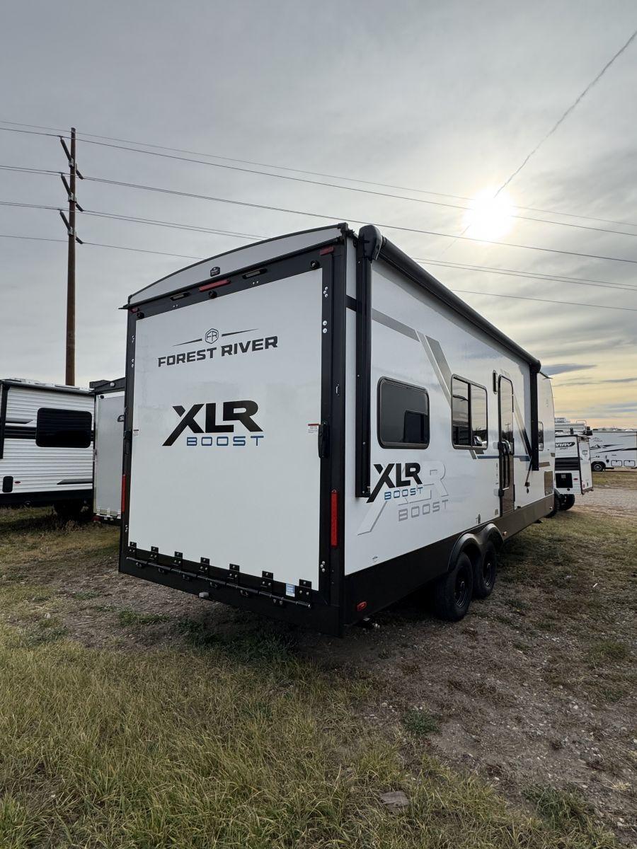 2026 Forest River RV 2026 Forest River RV Xlr Boost Toy Hauler - thumbnail 5