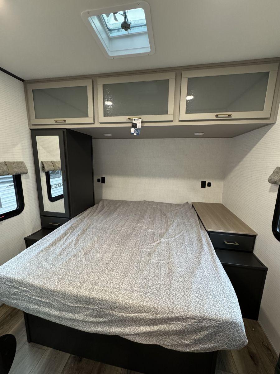 2026 Forest River RV 2026 Forest River RV Xlr Boost Toy Hauler - thumbnail 12