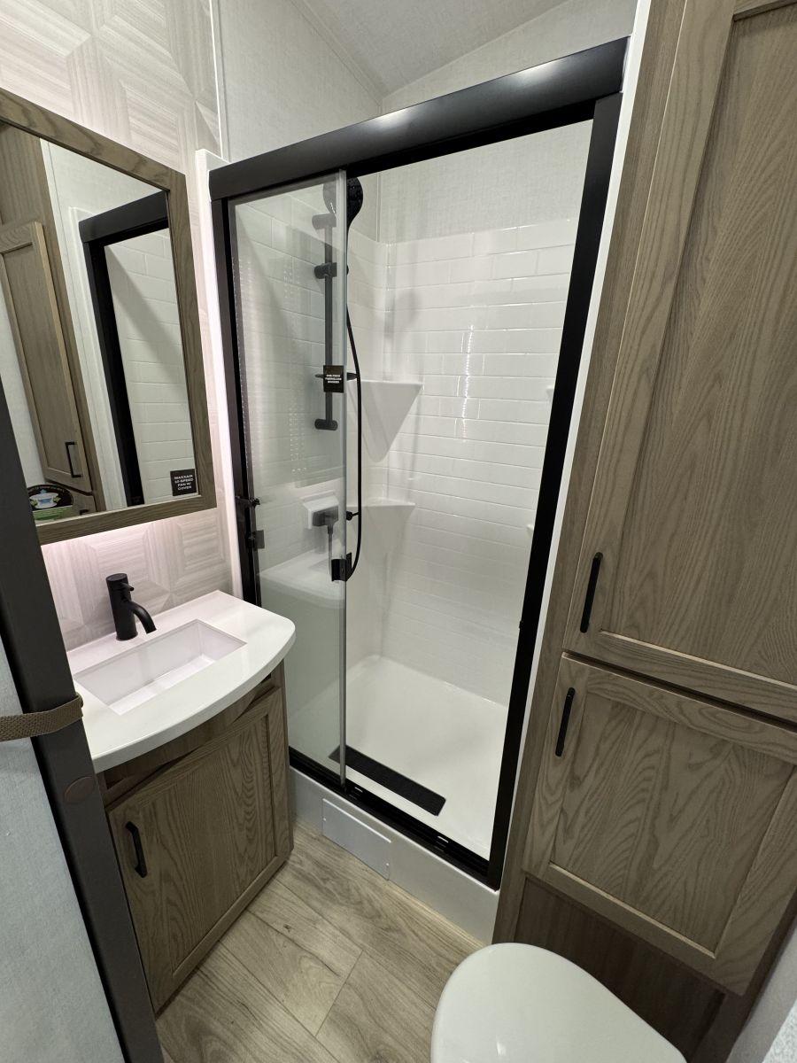 2026 ROCKWOOD 2026 ROCKWOOD SIGNATURE - thumbnail 9