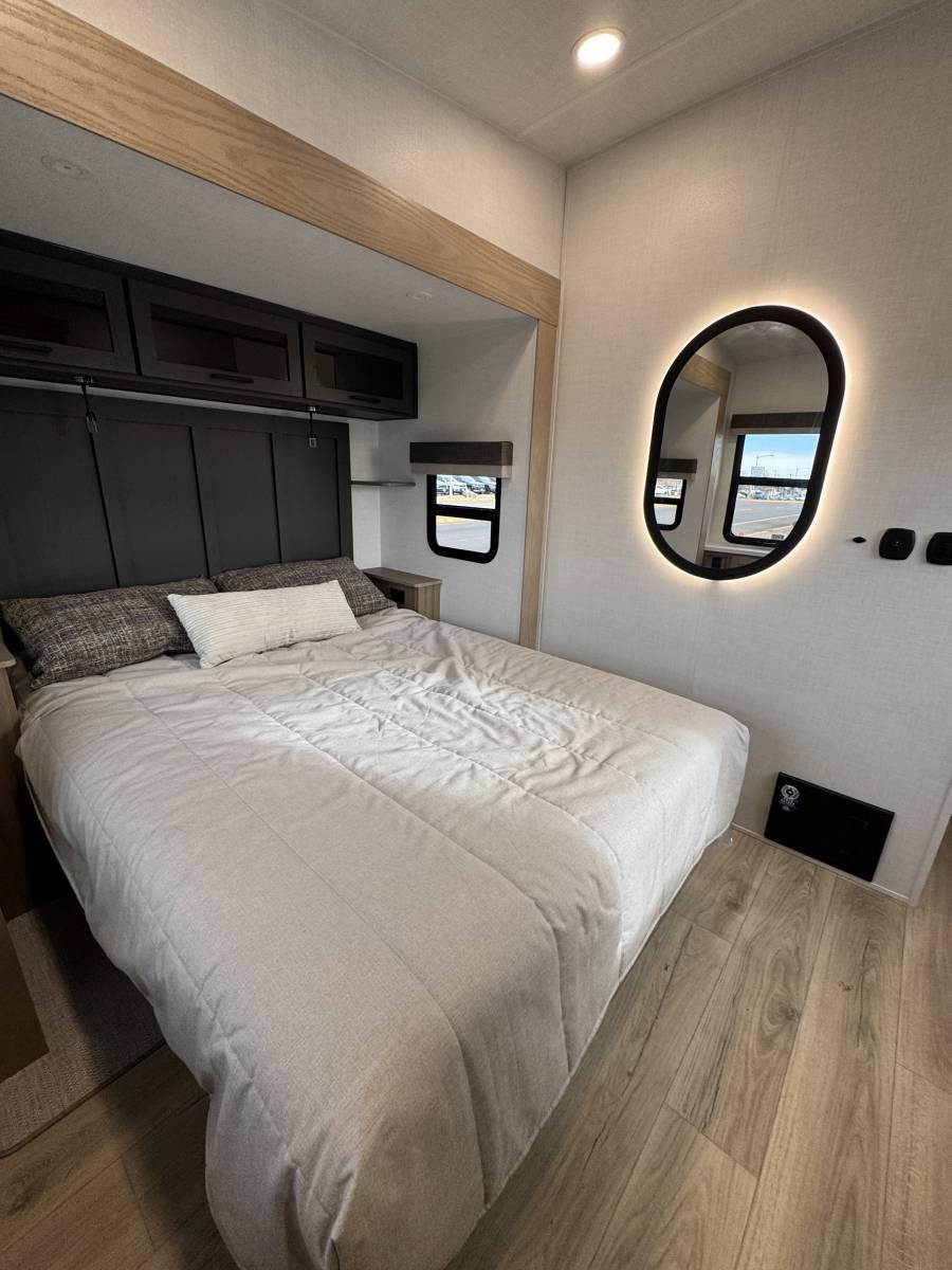 2026 ROCKWOOD 2026 ROCKWOOD SIGNATURE - thumbnail 13