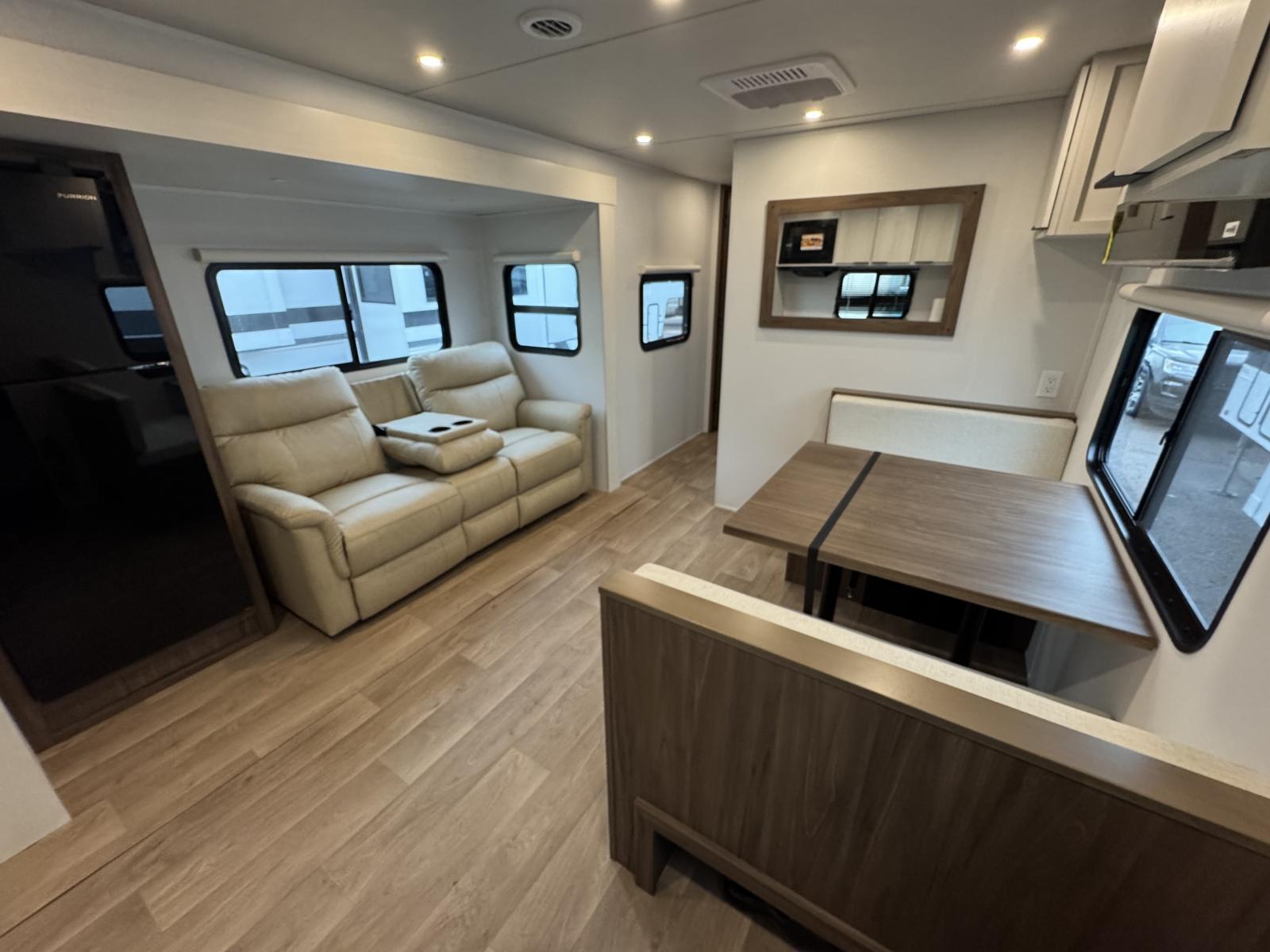 2026 Winnebago 2026 Winnebago Access - thumbnail 6