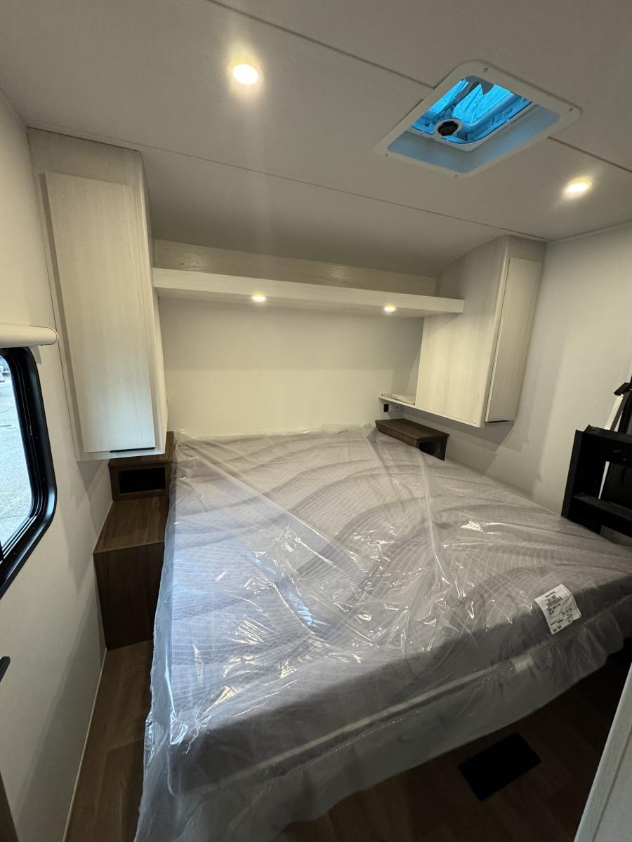 2026 Winnebago 2026 Winnebago Access - thumbnail 12