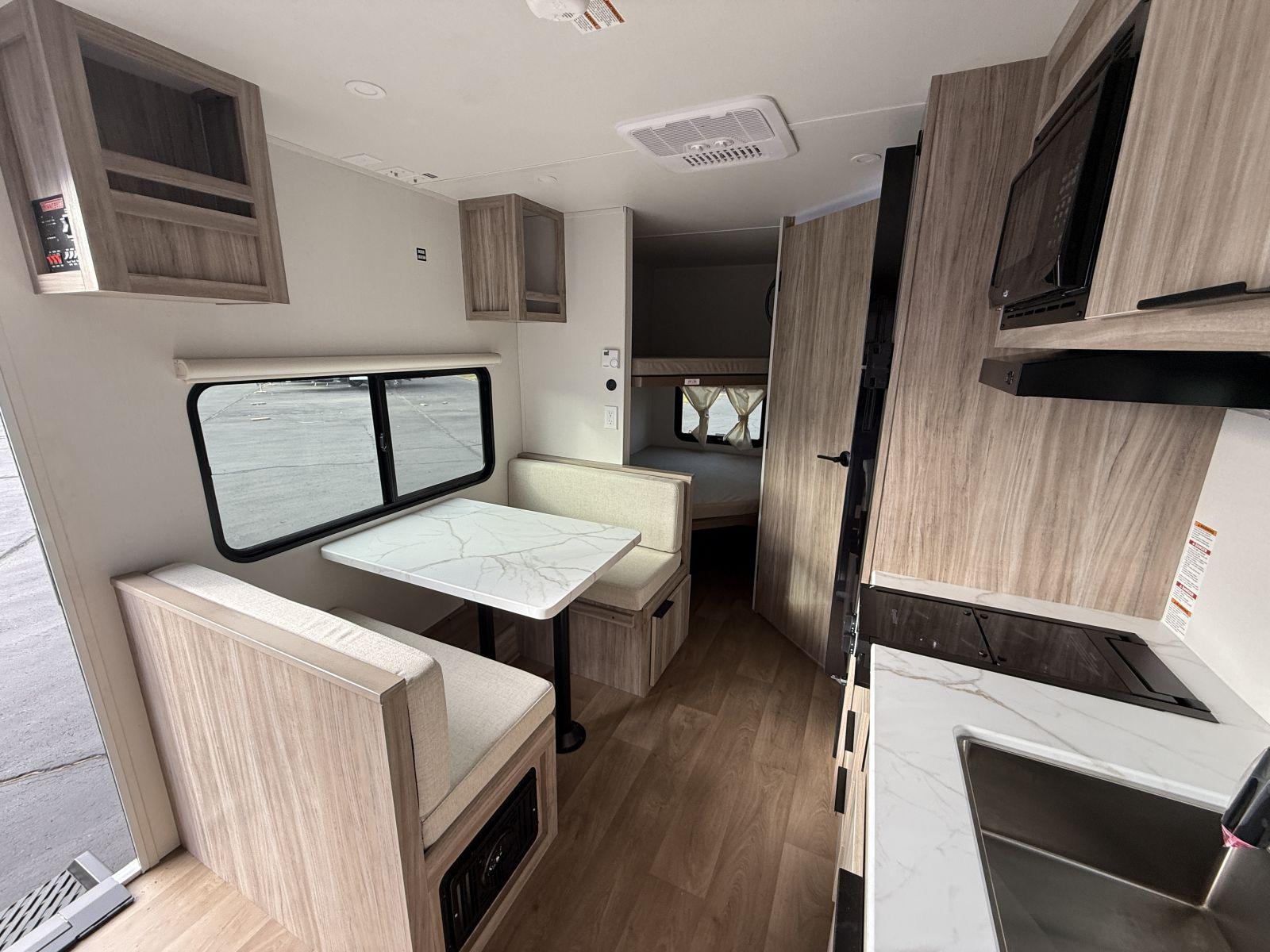 2026 Winnebago 2026 Winnebago Access - thumbnail 12