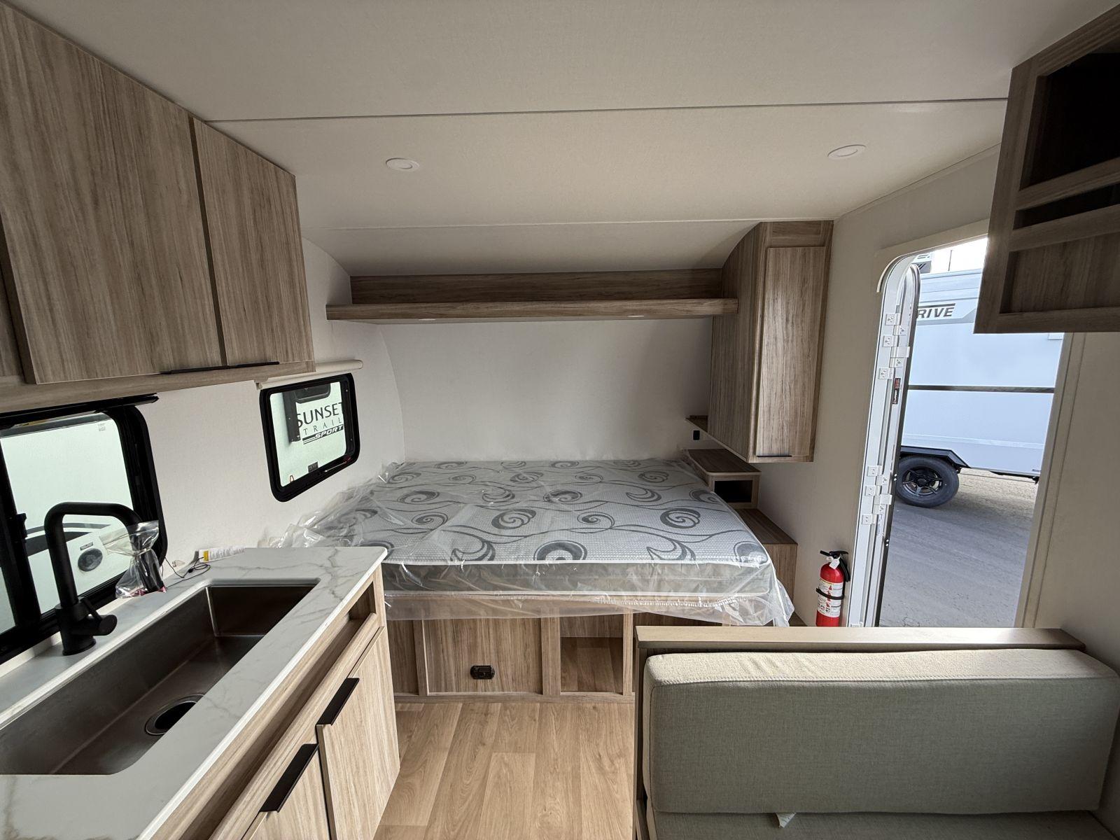 2026 Winnebago 2026 Winnebago Access - thumbnail 13