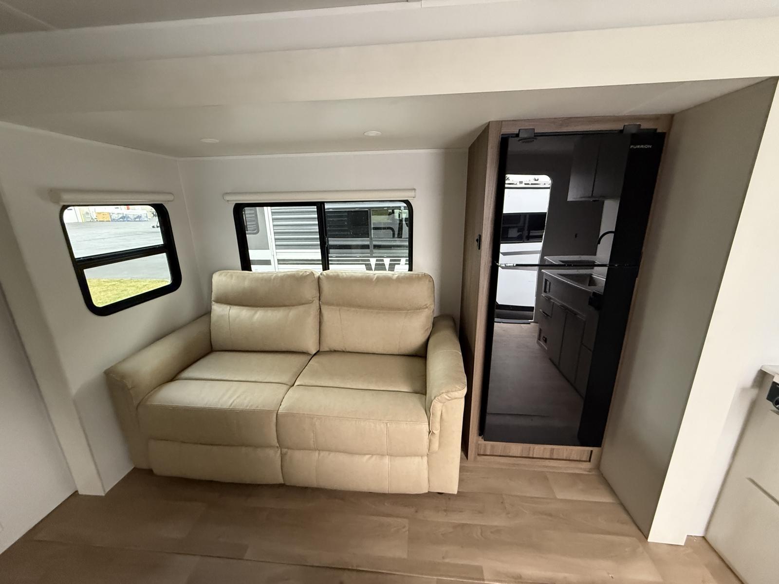 2026 Winnebago 2026 Winnebago Access - thumbnail 14