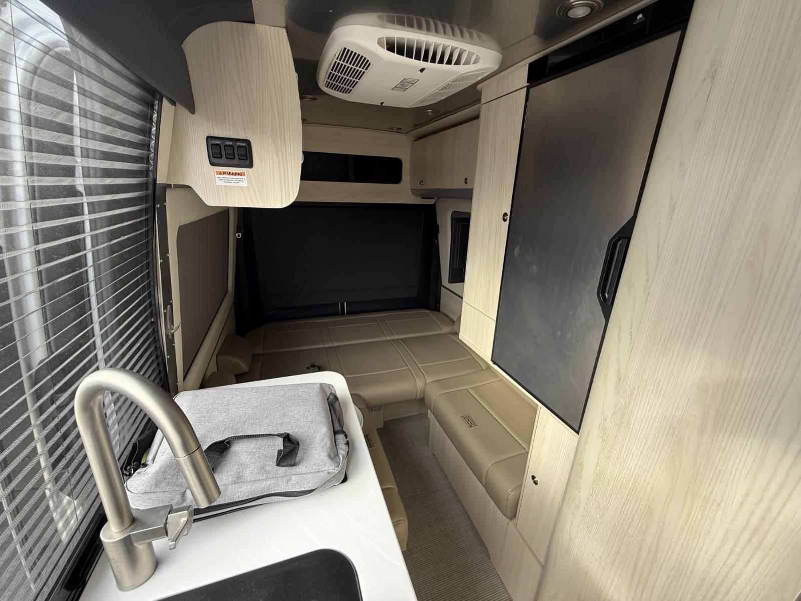 2025 Airstream 2025 Airstream Interstate - thumbnail 14