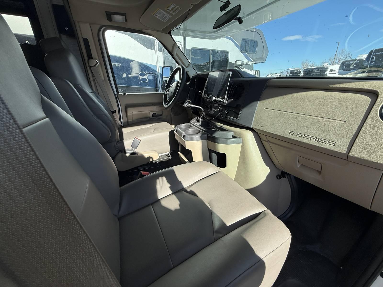 2024 Entegra Coach 2024 Entegra Coach Odyssey - thumbnail 16