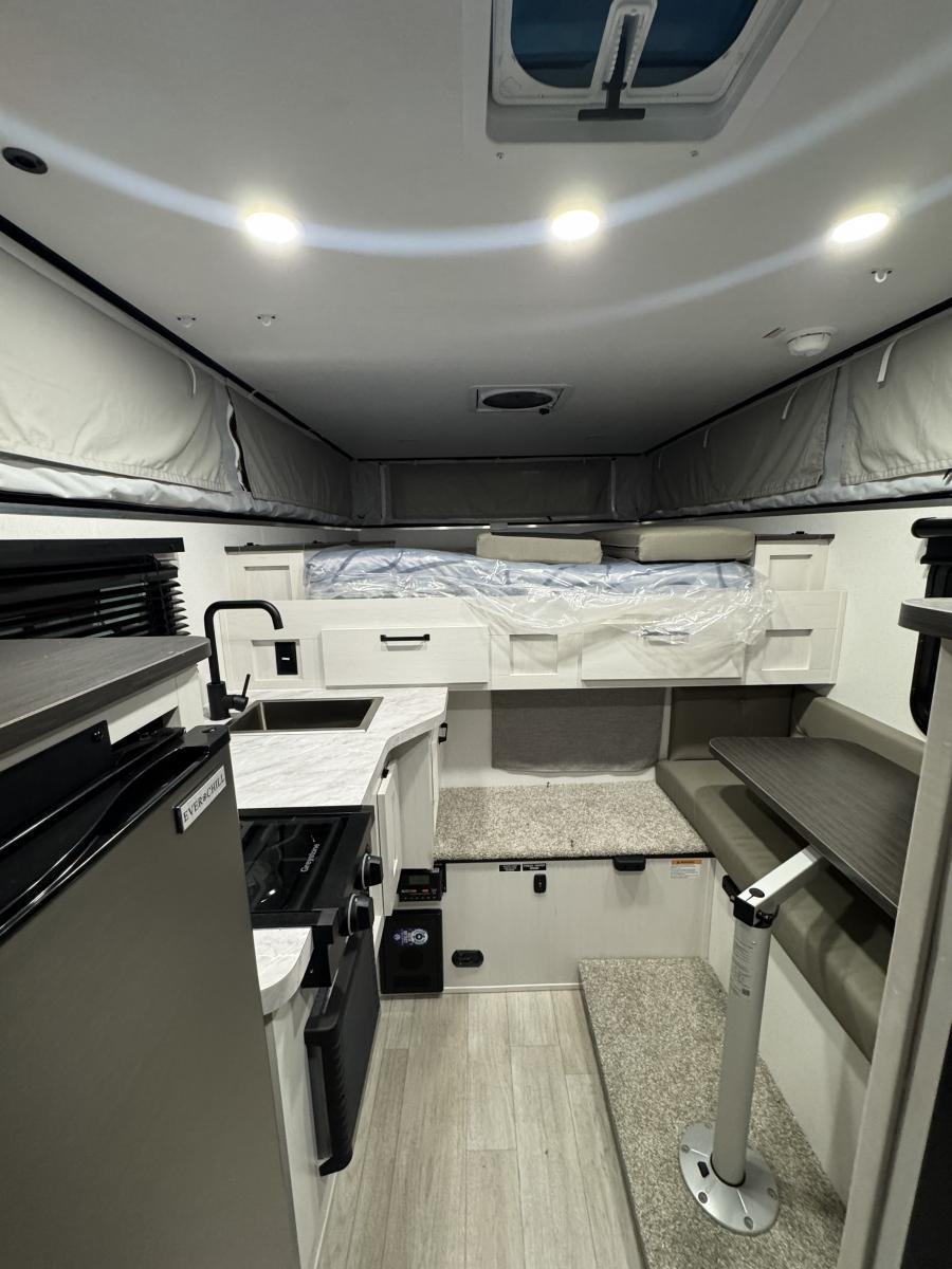 2026 Palomino 2026 Palomino Backpack Truck - thumbnail 5