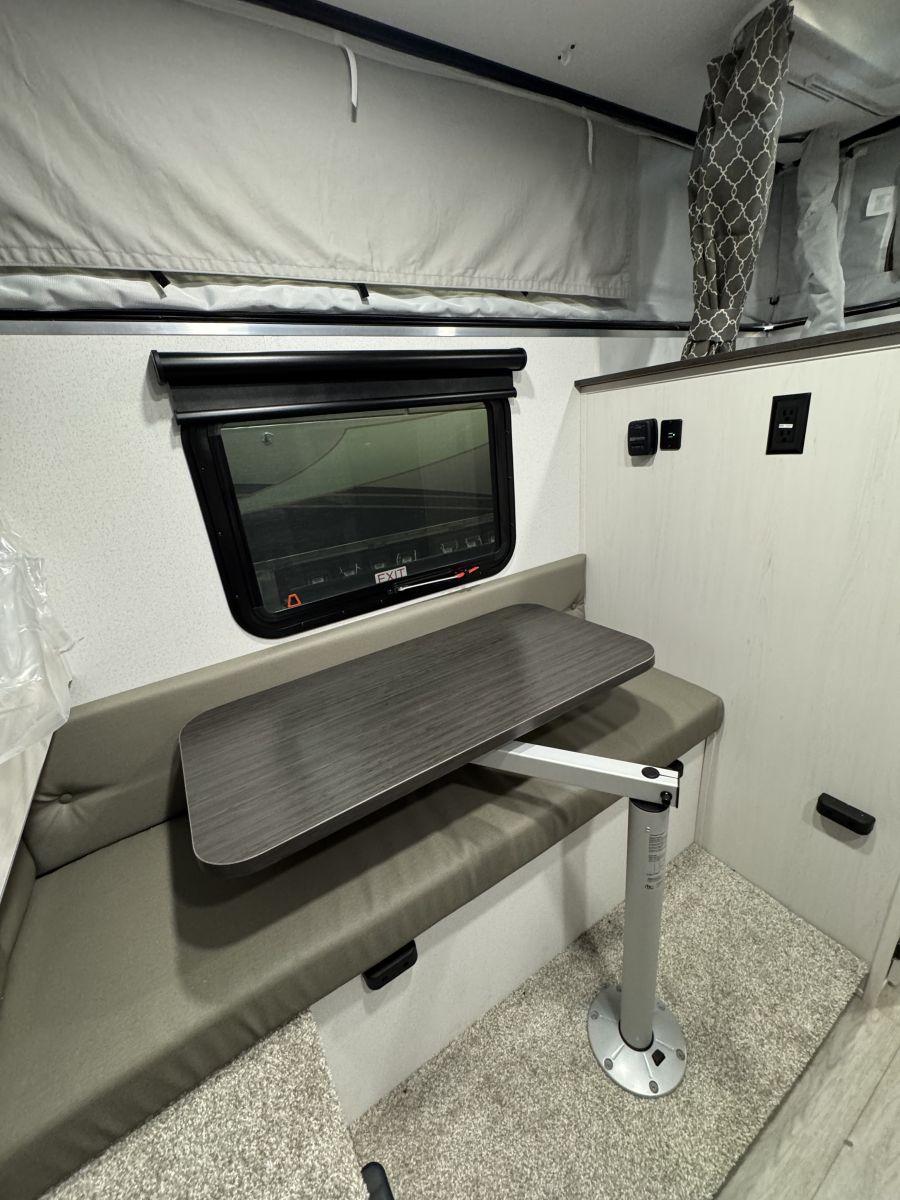 2026 Palomino 2026 Palomino Backpack Truck - thumbnail 6