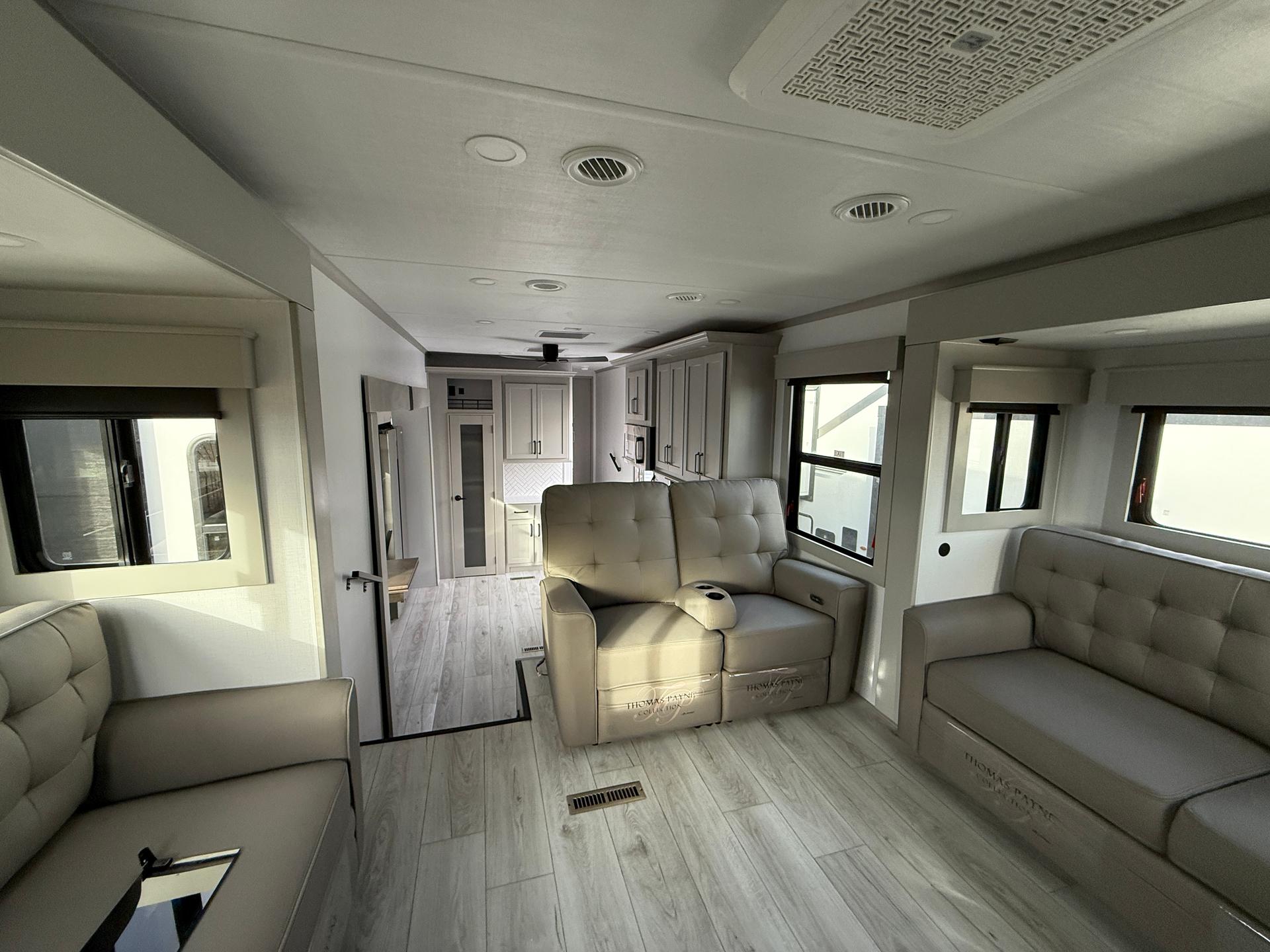 2026 Keystone RV 2026 Keystone RV Montana High Country - thumbnail 23