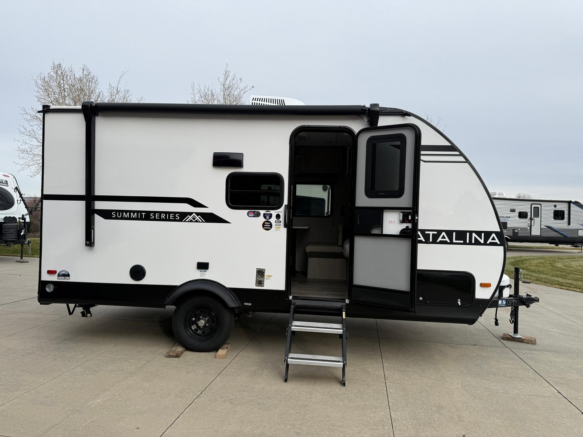 2026 Coachmen 2026 Coachmen Catalina Summit Series 7 - thumbnail 7