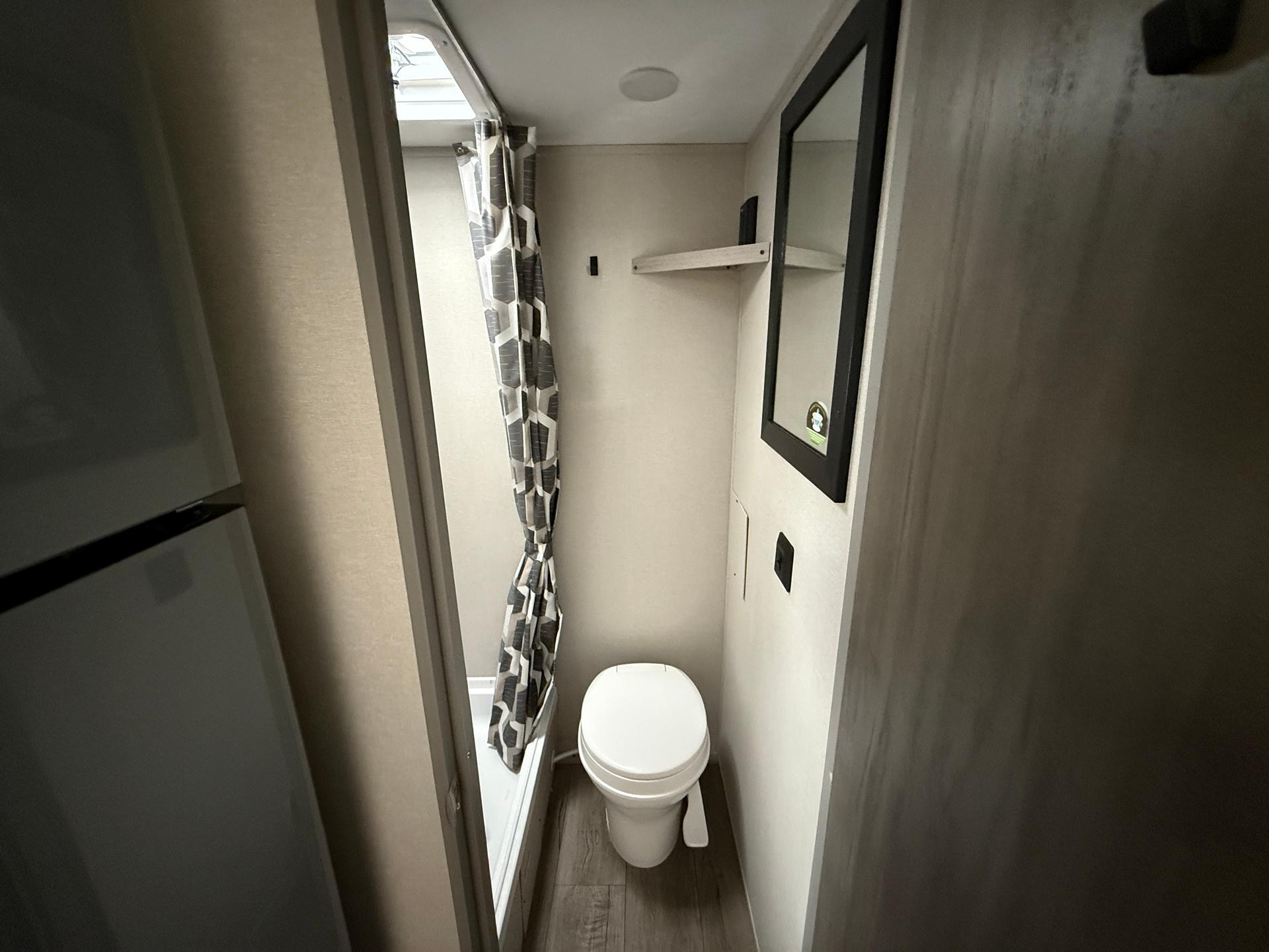 2026 Coachmen 2026 Coachmen Catalina Summit Series 7 - thumbnail 13