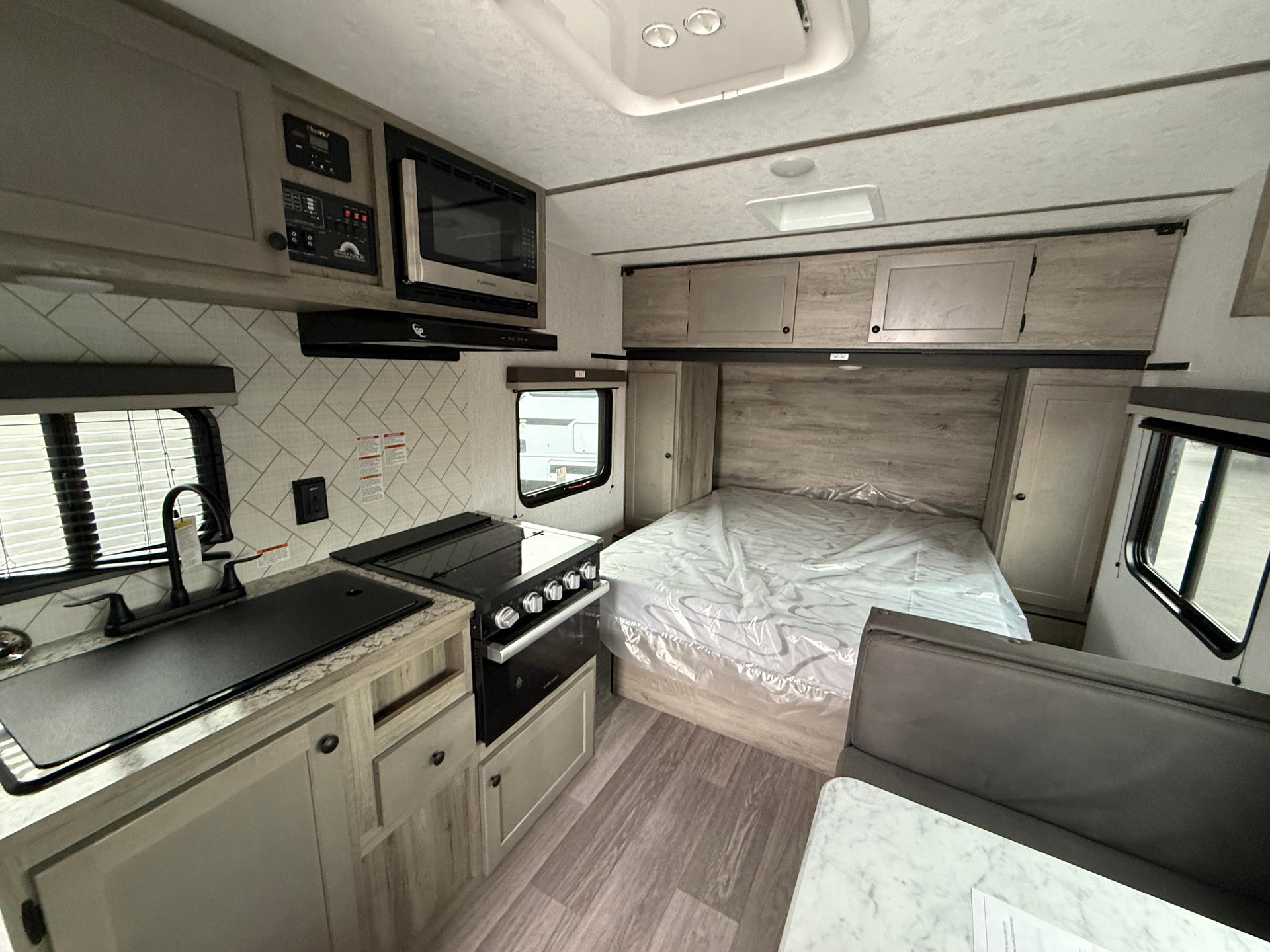 2026 Sunset Park RV Manufacturing 2026 Sunset Park RV Manufacturing Sun Lite - thumbnail 10