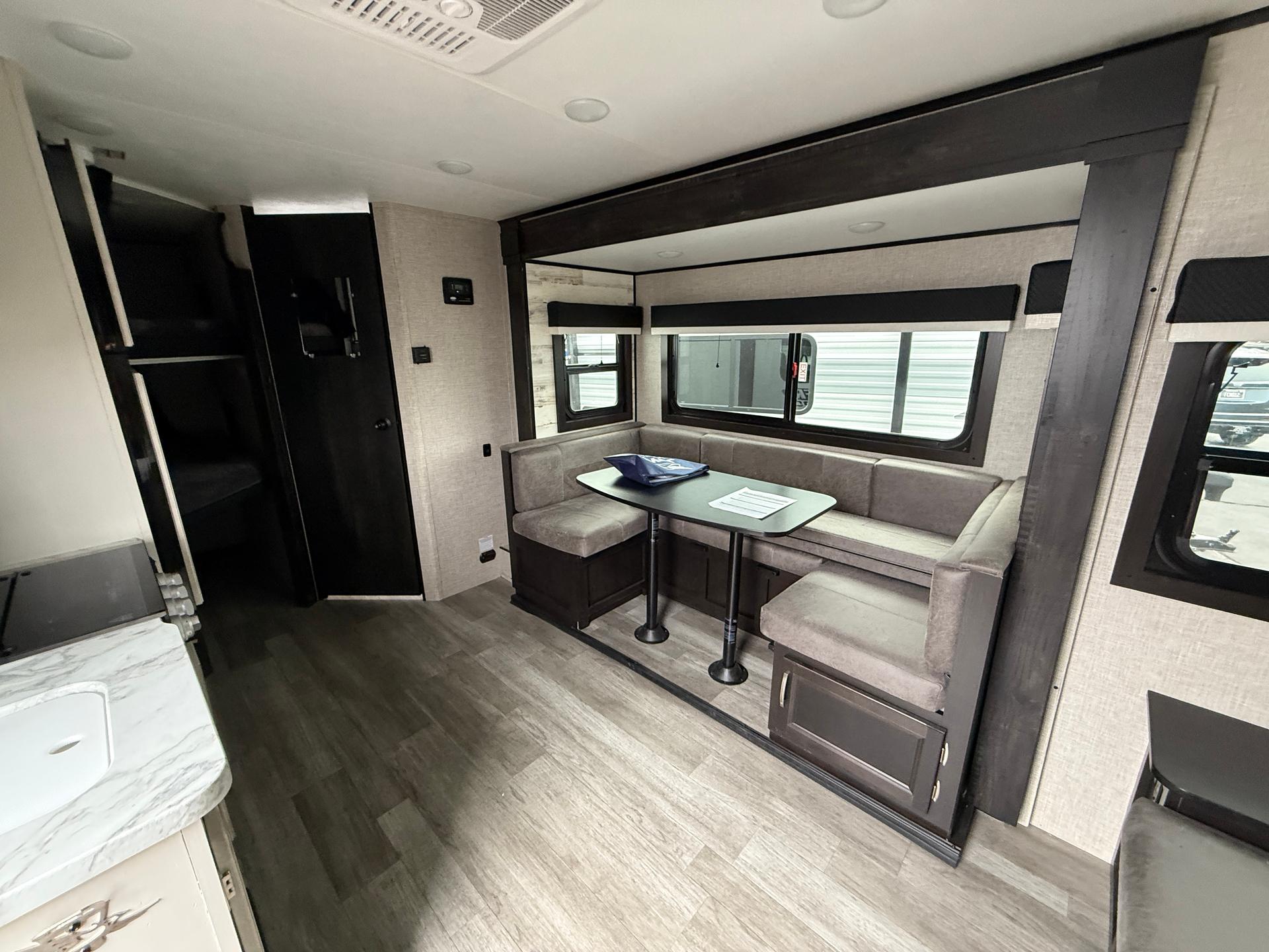 2023 Jayco 2023 Jayco Jay Feather - thumbnail 12