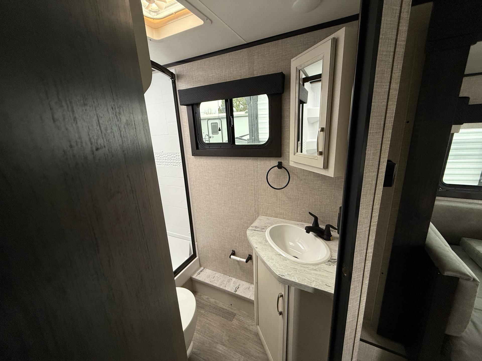 2023 Jayco 2023 Jayco Jay Feather - thumbnail 11