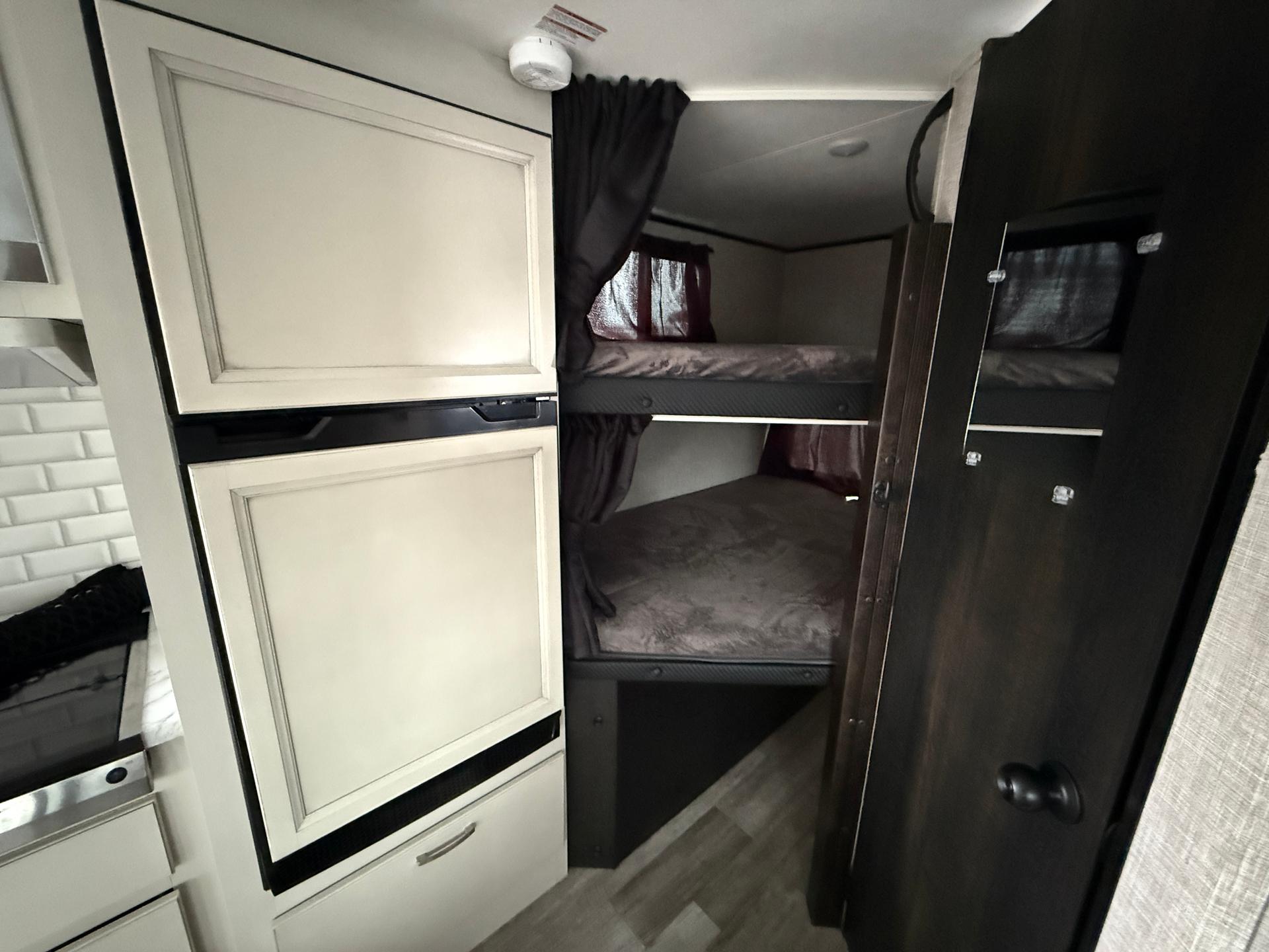 2023 Jayco 2023 Jayco Jay Feather - thumbnail 15