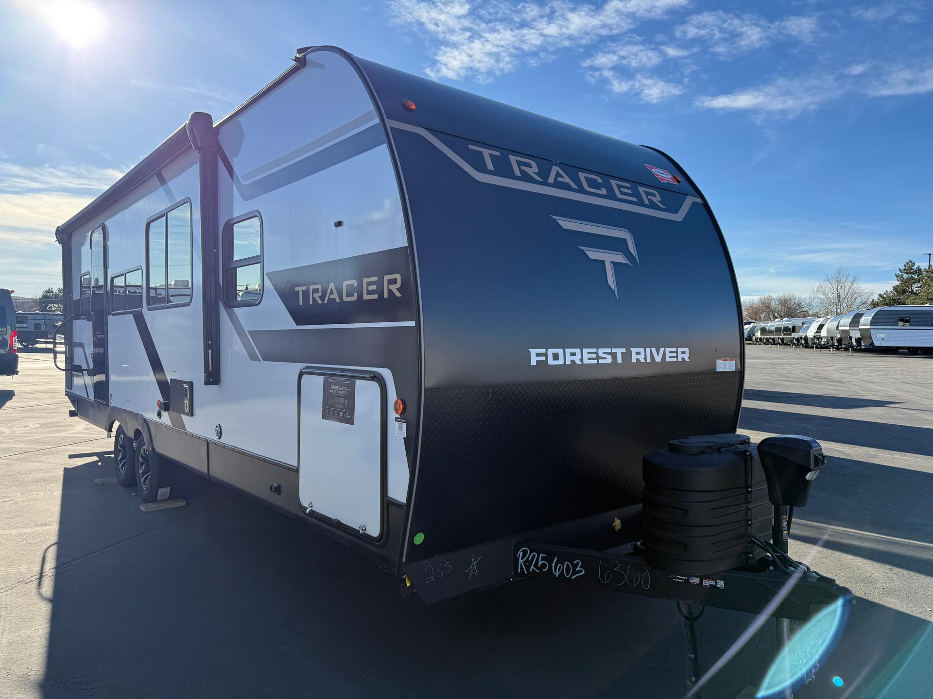 2026 Prime Time RV 2026 Prime Time RV Tracer - thumbnail 3