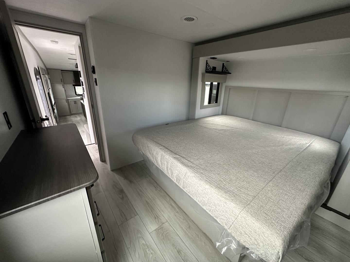 2025 Keystone RV 2025 Keystone RV Montana - thumbnail 26
