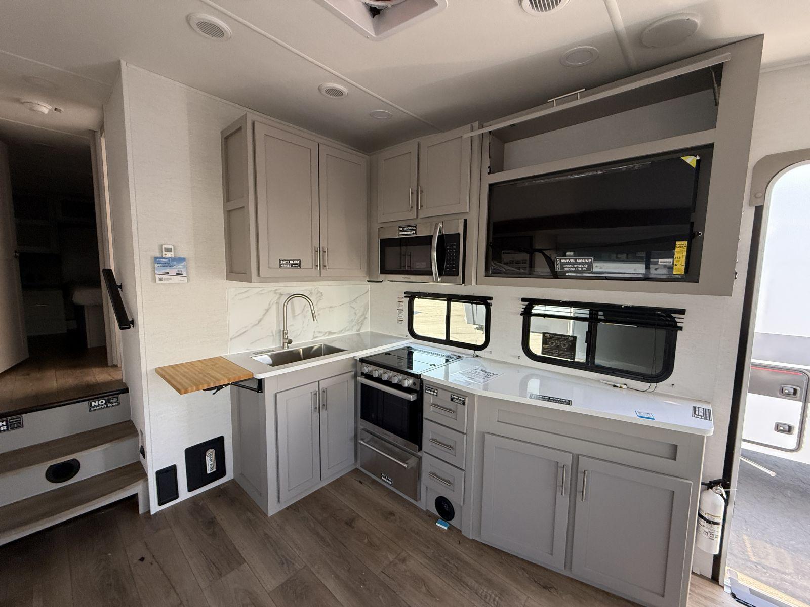 2026 Alliance RV 2026 Alliance RV Avenue All Access - thumbnail 18