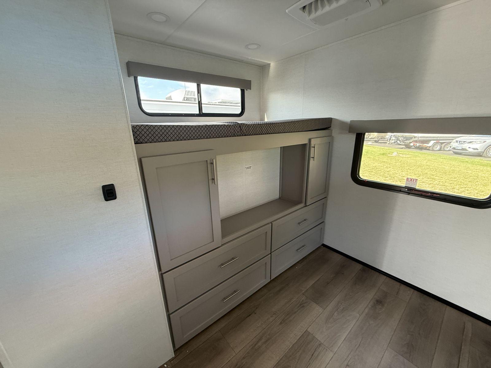 2026 Alliance RV 2026 Alliance RV Avenue - thumbnail 23