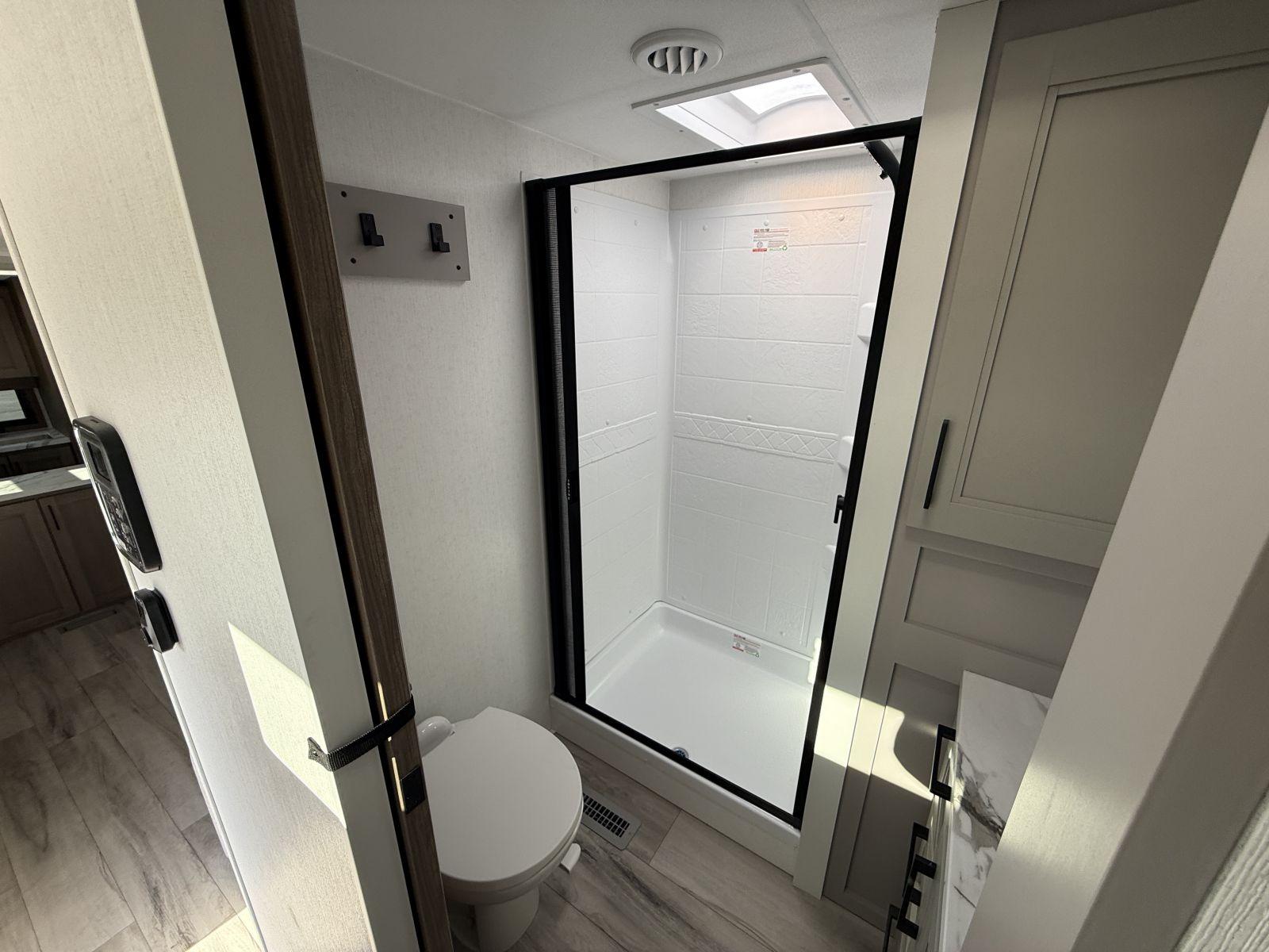 2026 KZ RV 2026 KZ RV Durango Half Ton - thumbnail 25