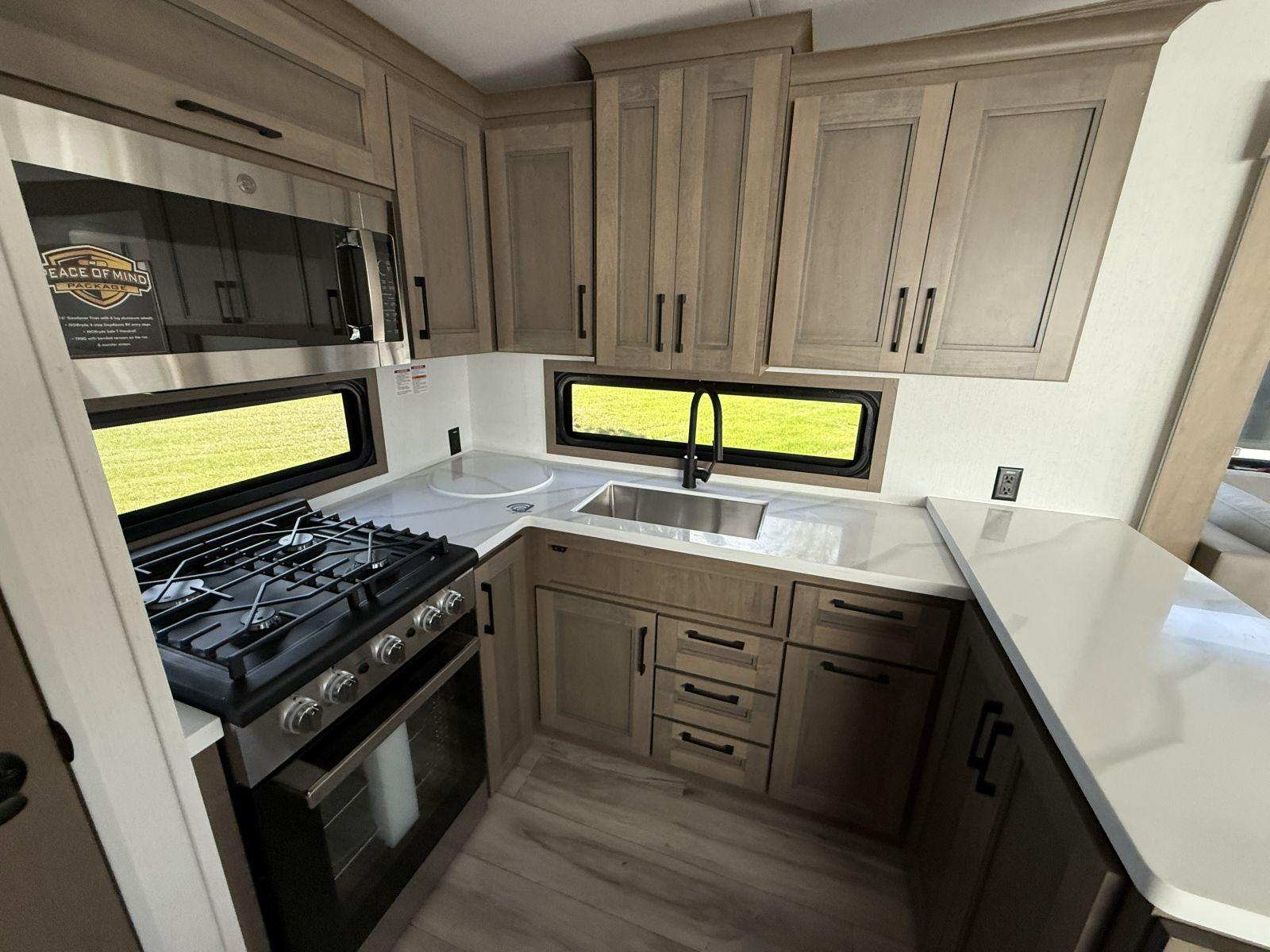 2026 KZ RV 2026 KZ RV Durango - thumbnail 20