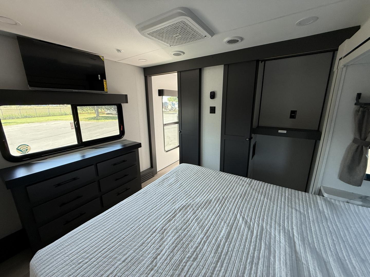 2026 KZ RV 2026 KZ RV Sportster X Toy Hauler - thumbnail 36