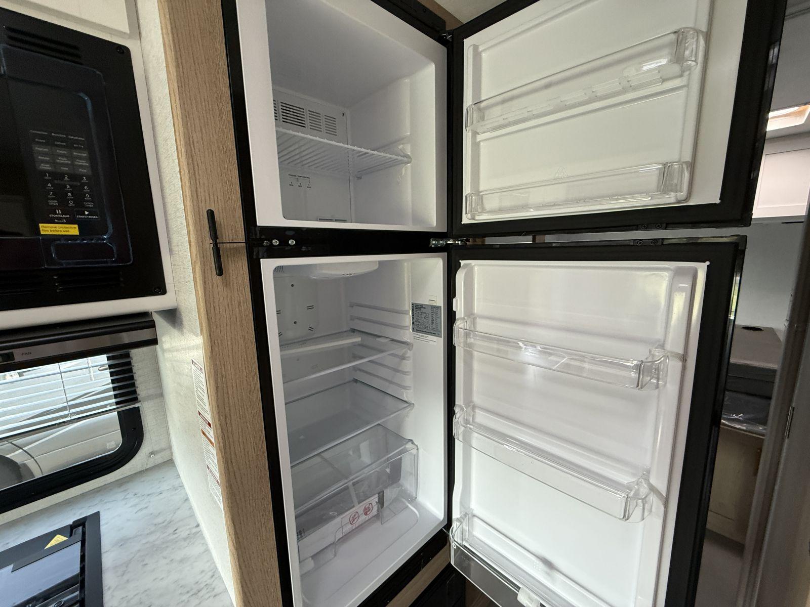 2026 Thor Motor Coach 2026 Thor Motor Coach Chateau - thumbnail 31