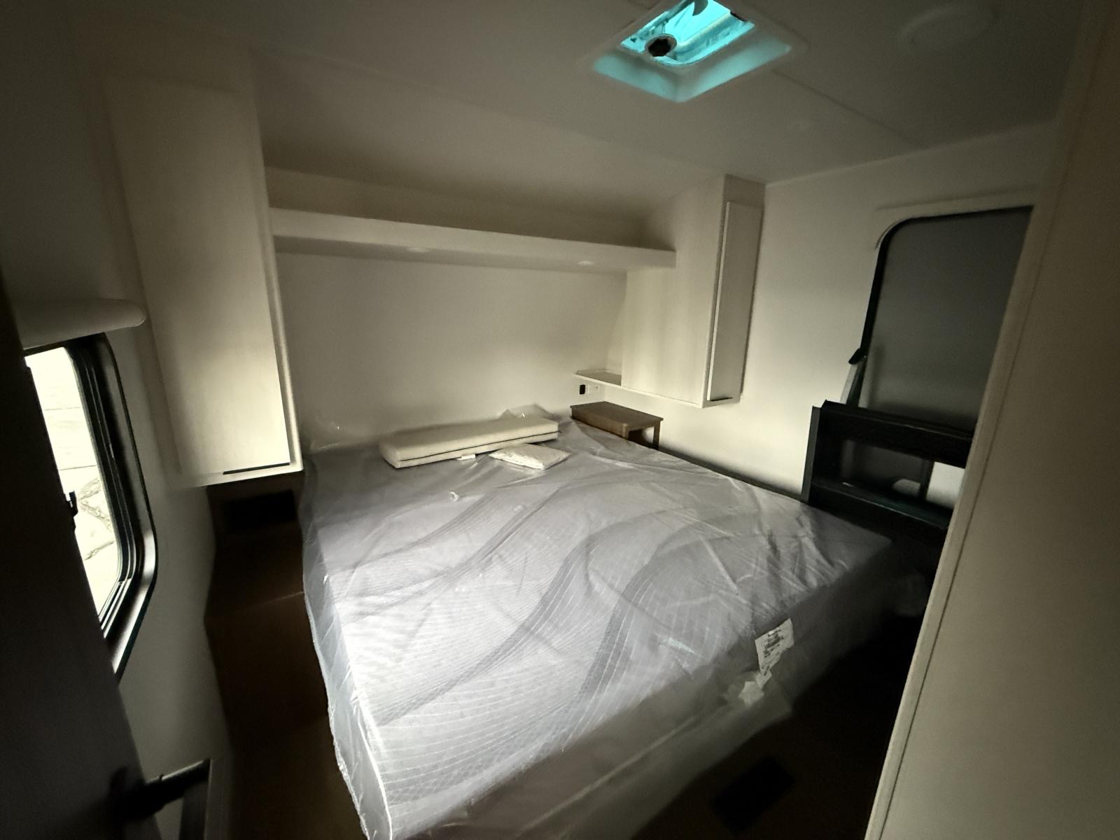 2026 Winnebago 2026 Winnebago Access - thumbnail 18