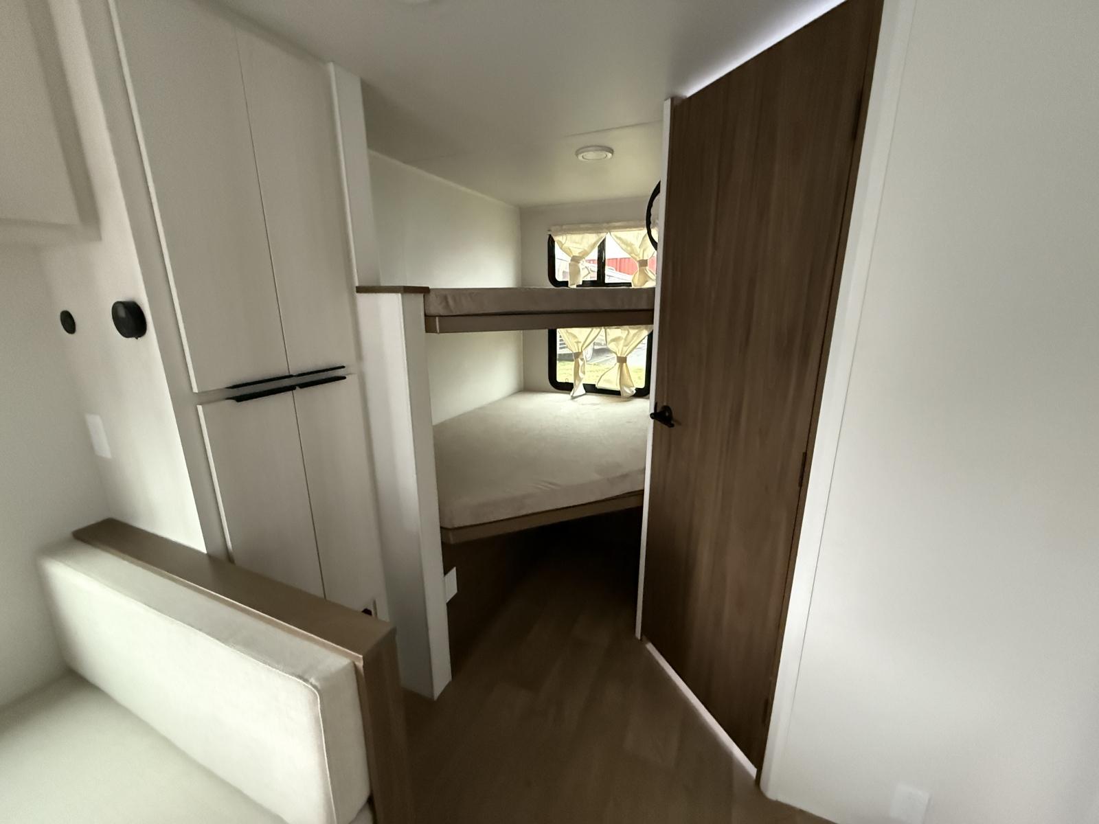 2026 Winnebago 2026 Winnebago Access - thumbnail 20